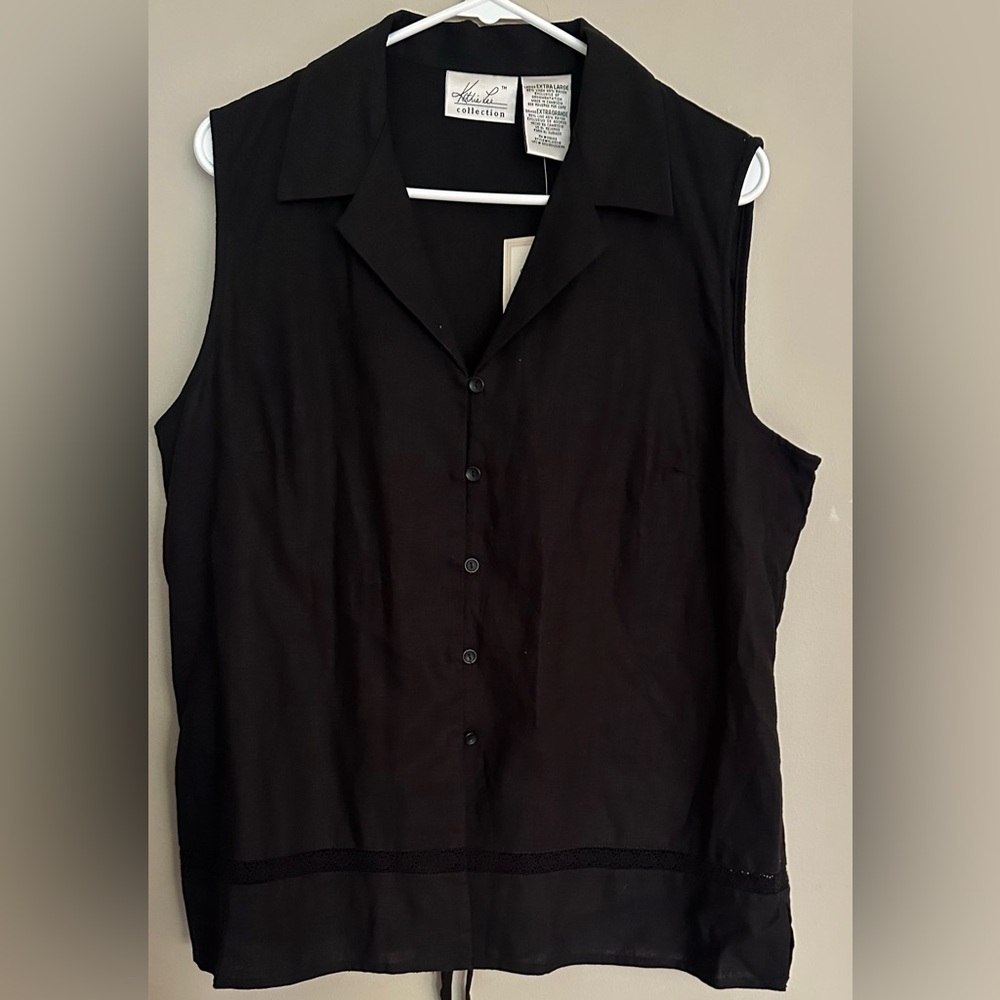 Kathie Lee Collection size XL Black Sleeveless Button-Down Shirt. NWT!